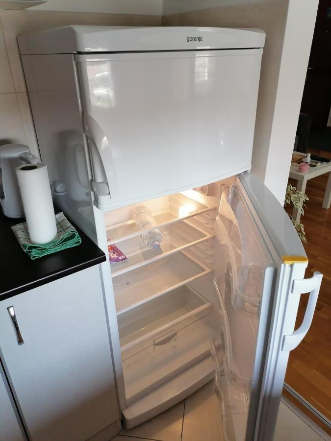 Paris Apartment -Free Private Parking Novi Sad Eksteriør billede